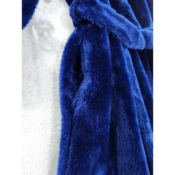 Vintage 70s Kingly Faux Fur Furry Long Wrap Robe Size L 16/18 Royal Blue Pockets - Picture 3 of 11